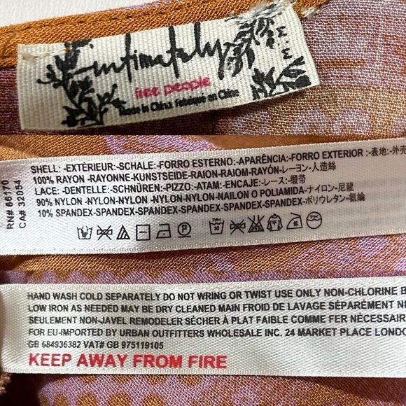 Free People On Board Bodysuit Long Sleeve Open Back Deep V Neck Pink Combo M - Picture 7 of 12